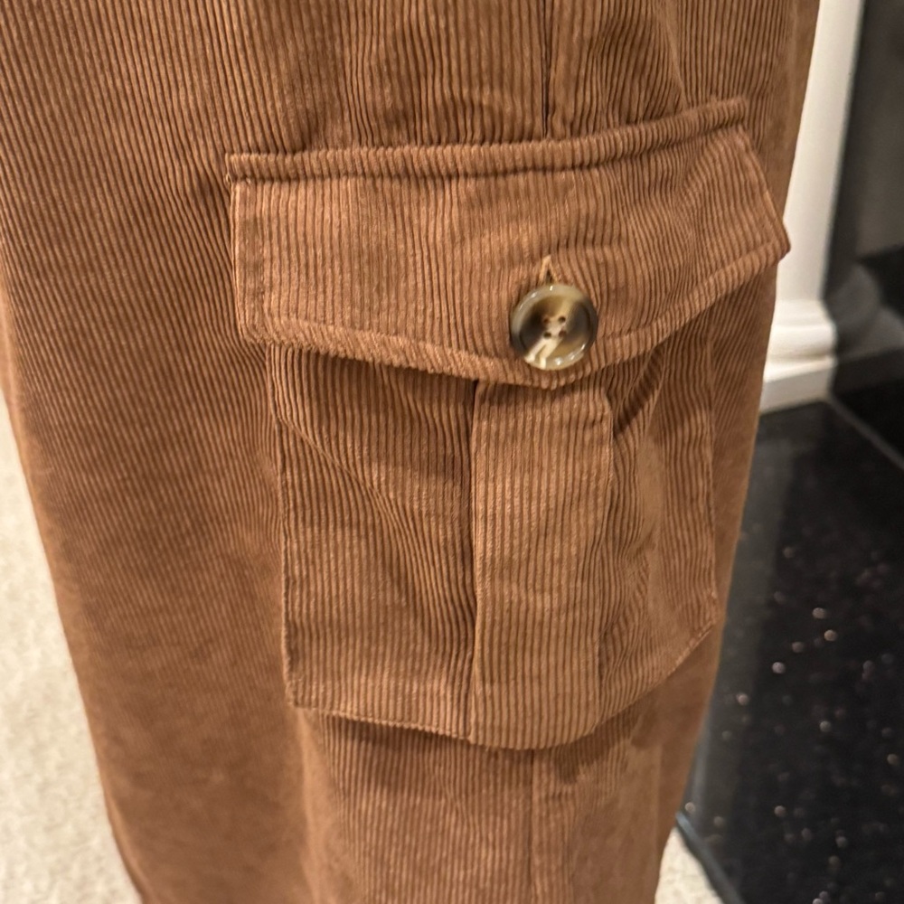 Little Lies Mocha Corduroy Cargo Skirt | Size Small | NWT - Picture 2 of 12
